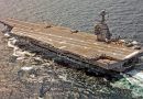 28 JULY 2017 NAS PATUXENT RIVER MD. VX 23 SD123 F/A 18F Pilot LCDR Jamie R. Struck callsign "COACH" makes first carrier arrested landing using new AAG system aboard USN newest carrier CVN78 Gerald R. Ford off the Virgina coast. Official USN photograph by