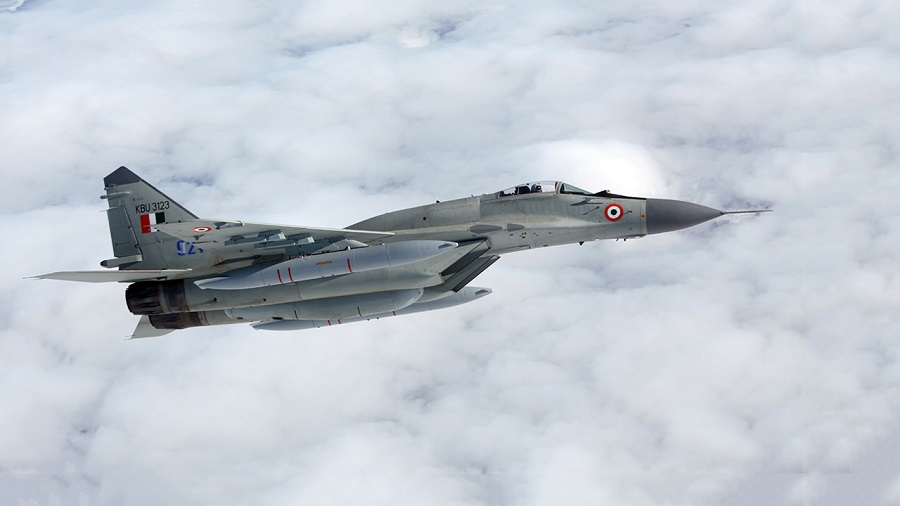 El Consejo de Adquisición de Defensa de la India aprueba la compra de 21 MiG-29  y 12 Su-30MKI. – Galaxia Militar