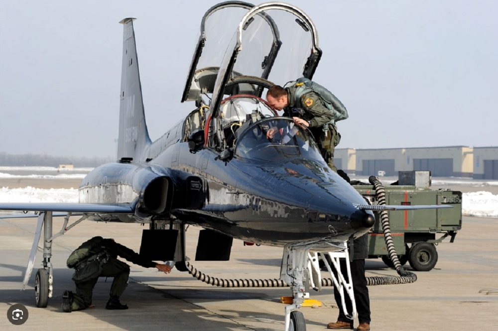 The US Air Force will be almost 150 pilots short of its annual goal.