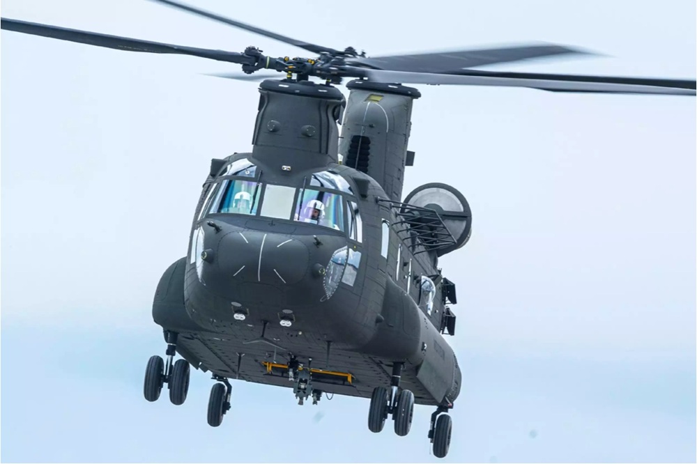 Chinook tres