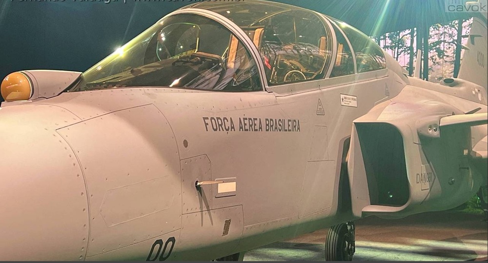 Gripen F dos