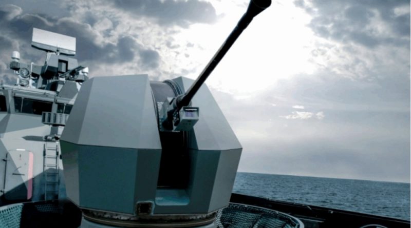 Canón naval