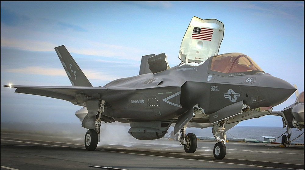 F 35B abierto